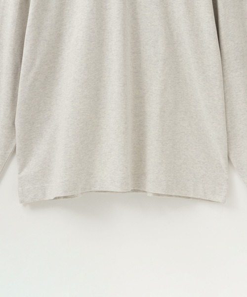 NAVY（ネイビー）の「USコットン  オーバーサイズロングスリーブTシャツ（Tシャツ/カットソー・メンズ・チャコール/ホワイト/ブルー/マスタード/ブラック/オートミール/ブラウン/ダークグリーン・M/S/XXL/XL/L）」の13枚目の写真