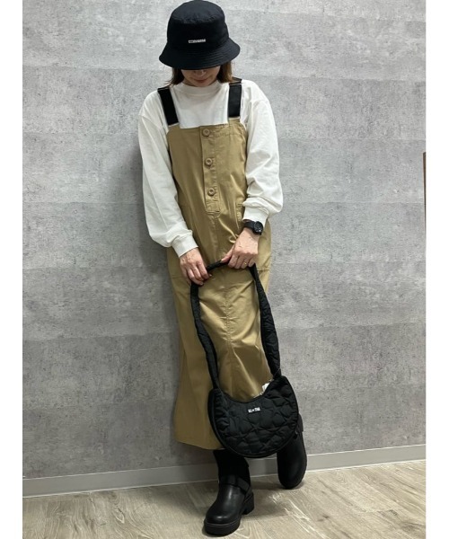 NAVY（ネイビー）の「USコットン  オーバーサイズロングスリーブTシャツ（Tシャツ/カットソー・メンズ・チャコール/ホワイト/ブルー/マスタード/ブラック/オートミール/ブラウン/ダークグリーン・M/S/XXL/XL/L）」の18枚目の写真