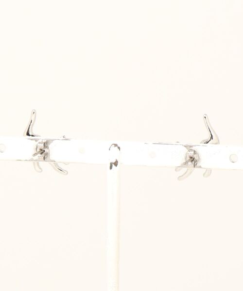 GGD SELECT（ジージーディー　セレクト）の「猫モチーフ立体メタルピアス[ナツコ・グレース]（ピアス（両耳用）・レディース・ゴールド/ピンクゴールド/シルバー・FREE）」の8枚目の写真