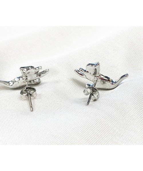 GGD SELECT（ジージーディー　セレクト）の「猫モチーフ立体メタルピアス[ナツコ・グレース]（ピアス（両耳用）・レディース・ゴールド/ピンクゴールド/シルバー・FREE）」の7枚目の写真