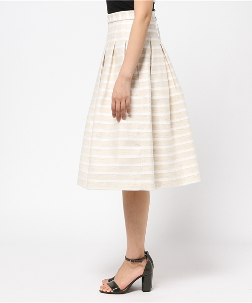 'PalinkA（パリンカ）の「ボンディングリバーシブルスカート（スカート・レディース・アイボリー/ネイビー・36/38）」の12枚目の写真