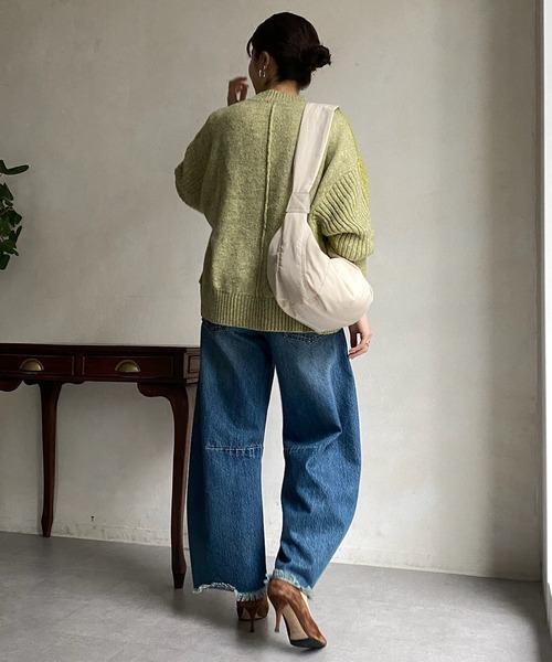 DouDou(ドゥドゥ)の「【WEB限定】 リングヤーン切替ハイネックプルオーバー(ニット/セーター・レディース・ライム/アイボリー/チャコールグレー・FREE)」の9枚目の写真