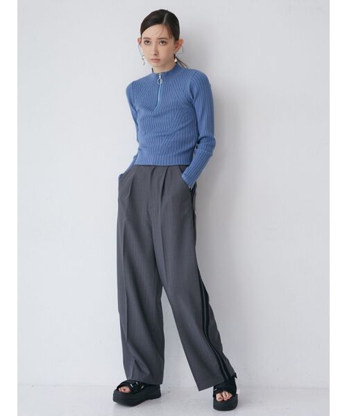 MURUA（ムルーア）の「ハーフジップリブニット（ニット/セーター・レディース・ブラック/ブルー/アイボリー・FREE）」の14枚目の写真