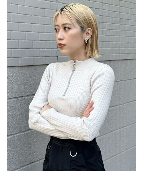 MURUA（ムルーア）の「ハーフジップリブニット（ニット/セーター・レディース・ブラック/ブルー/アイボリー・FREE）」の20枚目の写真