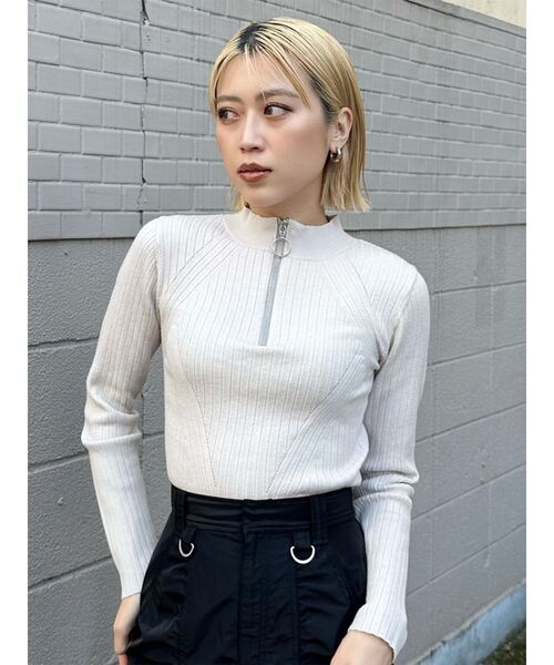 MURUA（ムルーア）の「ハーフジップリブニット（ニット/セーター・レディース・ブラック/ブルー/アイボリー・FREE）」の21枚目の写真