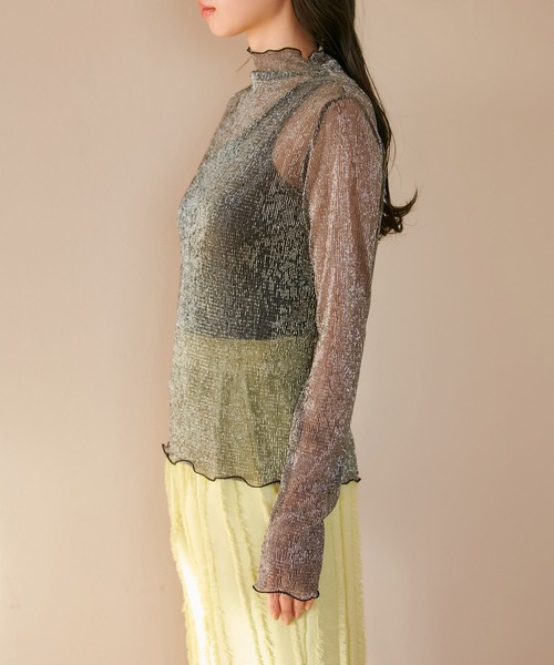 VIS（ビス）の「ラメシアーインナープルオーバー【洗える】（Tシャツ/カットソー・レディース・ブラック系その他/シルバー系その他/ゴールド系その他・FREE）」の18枚目の写真