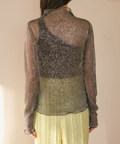 VIS（ビス）の「ラメシアーインナープルオーバー【洗える】（Tシャツ/カットソー・レディース・ブラック系その他/シルバー系その他/ゴールド系その他・FREE）」の19枚目の写真