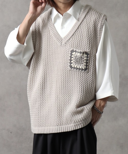 welise（ウェライズ）の「【welise/ウェライズ】クロシェポケットオーバーサイズシアーニットベスト（ベスト・メンズ・ブルー/アイボリー/ブラック・M/L）」の2枚目の写真