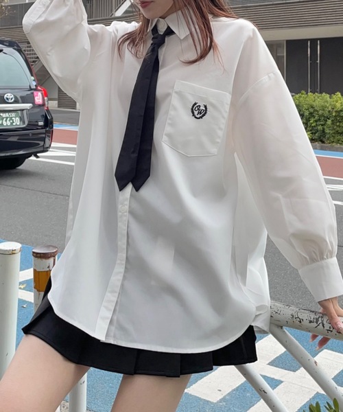 one way（ワンウェイ）の「ネクタイ付き ワンポイント刺繍BIGシャツ（シャツ/ブラウス・レディース・ホワイト/ピンク/ブルー/ブラック・FREE）」の14枚目の写真