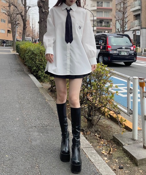 one way（ワンウェイ）の「ネクタイ付き ワンポイント刺繍BIGシャツ（シャツ/ブラウス・レディース・ホワイト/ピンク/ブルー/ブラック・FREE）」の17枚目の写真