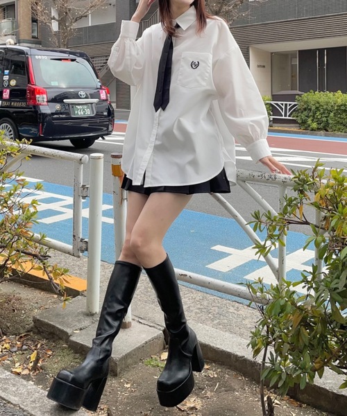 one way（ワンウェイ）の「ネクタイ付き ワンポイント刺繍BIGシャツ（シャツ/ブラウス・レディース・ホワイト/ピンク/ブルー/ブラック・FREE）」の15枚目の写真