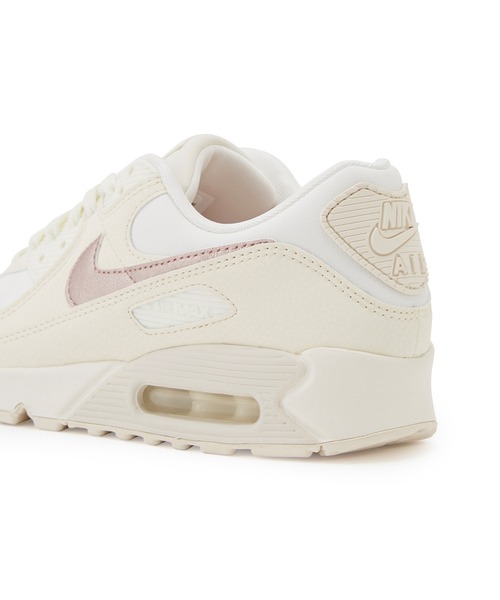 NIKE(ナイキ)の「【NIKE】ナイキ エア マックス 90 ウィメンズシューズ(スニーカー・レディース・ホワイト系その他・23.5cm/24/24.5cm/25/22.5cm/23/25.5cm)」の4枚目の写真
