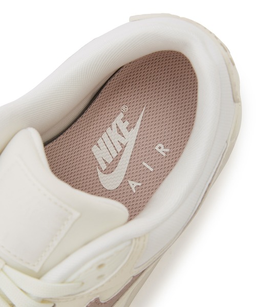 NIKE(ナイキ)の「【NIKE】ナイキ エア マックス 90 ウィメンズシューズ(スニーカー・レディース・ホワイト系その他・23.5cm/24/24.5cm/25/22.5cm/23/25.5cm)」の7枚目の写真