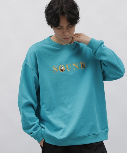 LAKOLE(ラコレ)の「イヌネコロゴ刺繍プルオーバー / 996233(スウェット・メンズ・ホワイト/チャコール/ライトグリーン/ライトグレー・X-LARGE/LARGE/MEDIUM)」の4枚目の写真