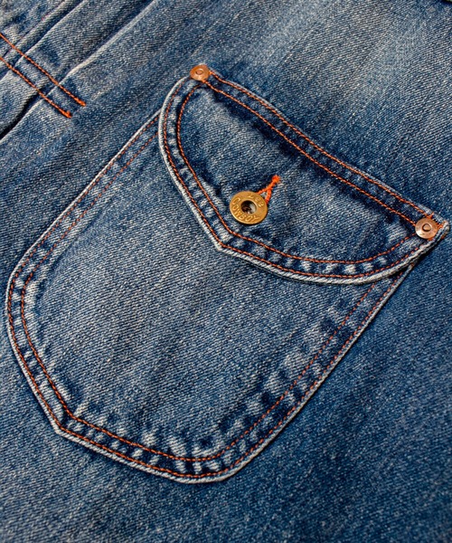 Lee（リー）の「Lee-COWBOY JACKET【SUPER SIZED】（デニムジャケット・メンズ・インディゴブルー/ライトインディゴブルー・M/L）」の12枚目の写真