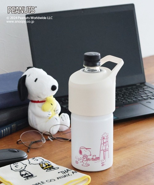 LEPSIM(レプシィム)の「【PEANUTS】ペットボトルホルダー 102448(グラス/マグカップ/タンブラー・レディース・オフホワイト/ブラック・ONE SIZE)」の2枚目の写真