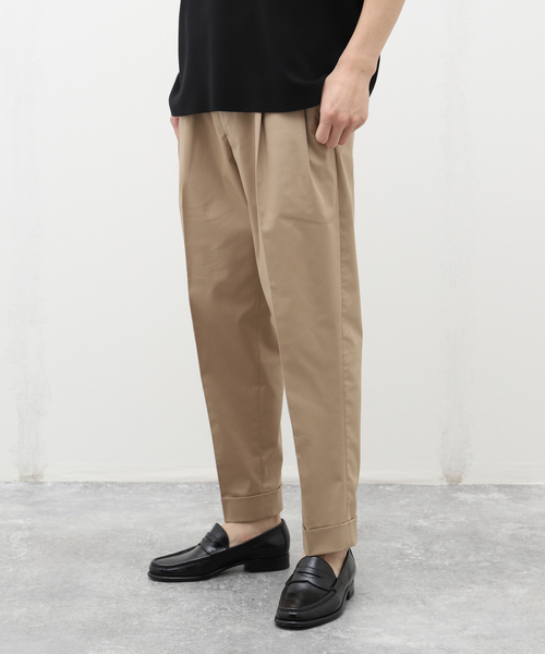 EDIFICE(エディフィス)の「【:colon / コロン】CPT-1 CTN Stretch 2Pleated Chino(チノパンツ・メンズ・ブラック/カーキ/ベージュ・2/3/4/1)」の2枚目の写真