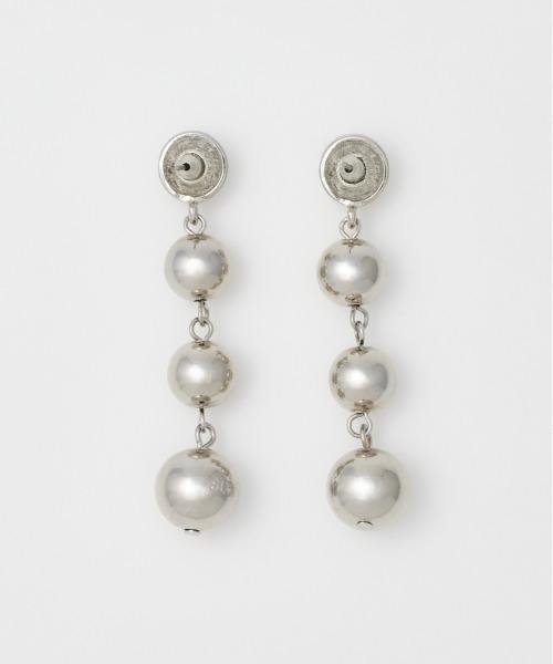 SLY（スライ）の「HANGING BALL P/EARRING ハンギング ボール ピアス（ピアス（両耳用）・レディース・シルバー/ゴールド・FREE）」の4枚目の写真