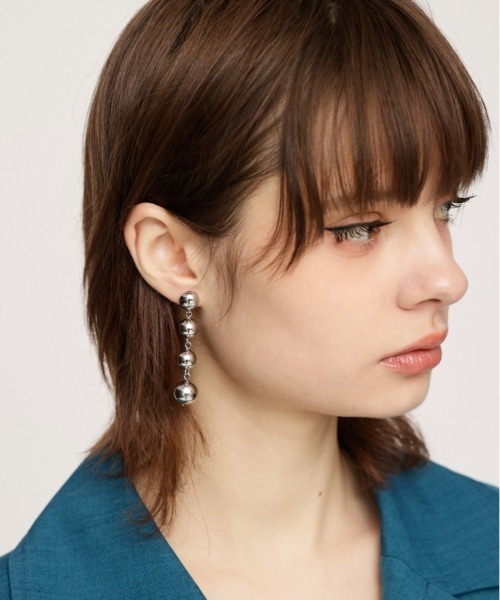 SLY（スライ）の「HANGING BALL P/EARRING ハンギング ボール ピアス（ピアス（両耳用）・レディース・シルバー/ゴールド・FREE）」の8枚目の写真