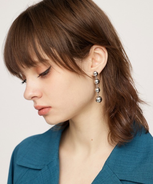 SLY（スライ）の「HANGING BALL P/EARRING ハンギング ボール ピアス（ピアス（両耳用）・レディース・シルバー/ゴールド・FREE）」の9枚目の写真