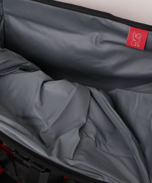 CHROME（クローム）の「［ CHROME / クローム ］BARRAGE 34L PACK BXRF_BLACK XRF（BLACK X REFLECTIVE） / バラージ 34L パック ブラックエックス リフレクティブ 完全防水 34L-38L バックパック（バックパック/リュック・メンズ・ブラック系その他/レッド系その他・FREE）」の15枚目の写真