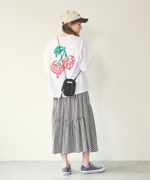 MILKFED.（ミルクフェド）の「着心地もデザインにもこだわった一枚。MELT CHERRY WIDE S/S TEE（Tシャツ/カットソー・レディース・ブラック/ライトピンク/ライトブルー/ホワイト・M/L）」の22枚目の写真
