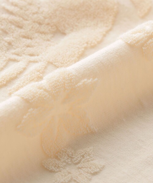 SHIPS(シップス)の「SHIPS KIDS:140~150cm / パイル ジャカード ノースリーブ TEE(タンクトップ・キッズ・ナチュラル/ロイヤルブルー・140/150)」の7枚目の写真