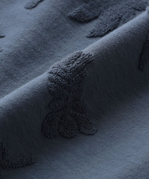 SHIPS(シップス)の「SHIPS KIDS:140~150cm / パイル ジャカード ノースリーブ TEE(タンクトップ・キッズ・ナチュラル/ロイヤルブルー・140/150)」の8枚目の写真