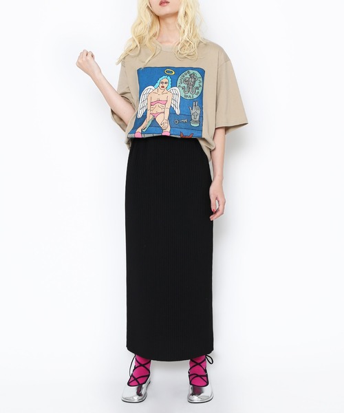 PUNYUS（プニュズ）の「Night angel ビッグＴシャツ（Tシャツ/カットソー・レディース・ブラック/ベージュ/ピンク/ホワイト・3/4）」の16枚目の写真