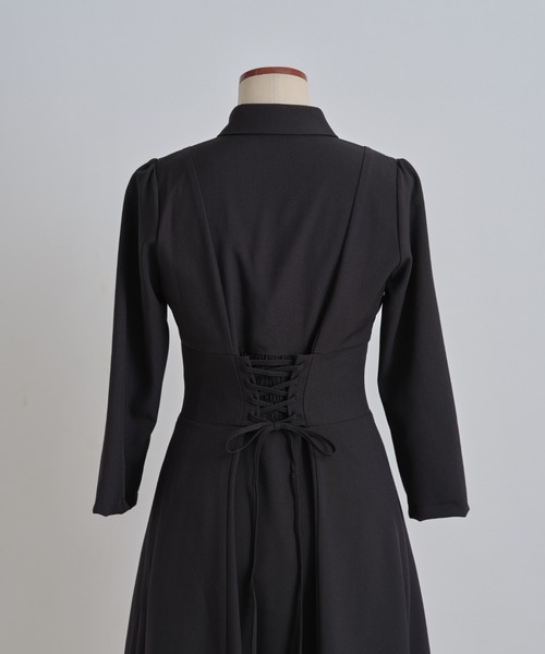 tocco closet(トッコ クローゼット)の「ヨークレース切り替えバックレースアップシャツワンピース(ワンピース・レディース・ブラック/ベージュ/ネイビー/ピンク・M)」の5枚目の写真
