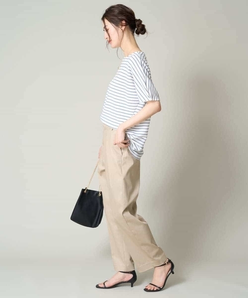 a.v.v（アーヴェヴェ）の「【マシンウォッシャブル】2タックテーパードチノパンツ（チノパンツ・レディース・ベージュ・36/38/40/42/34）」の9枚目の写真
