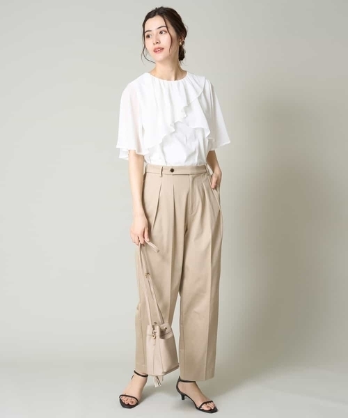 a.v.v（アーヴェヴェ）の「【マシンウォッシャブル】2タックテーパードチノパンツ（チノパンツ・レディース・ベージュ・36/38/40/42/34）」の10枚目の写真