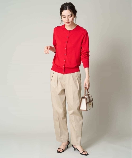 a.v.v（アーヴェヴェ）の「【マシンウォッシャブル】2タックテーパードチノパンツ（チノパンツ・レディース・ベージュ・36/38/40/42/34）」の15枚目の写真