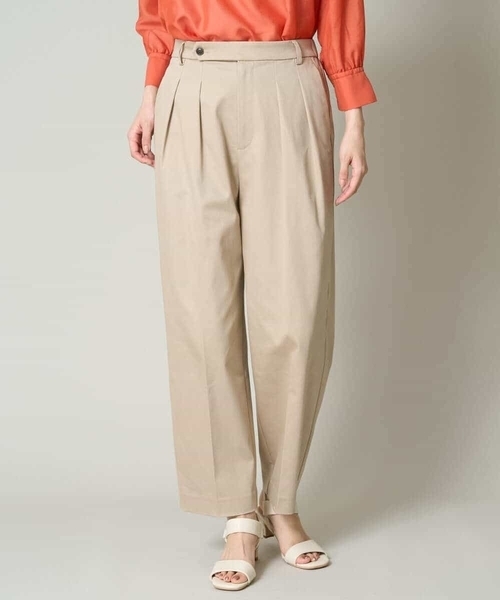 a.v.v（アーヴェヴェ）の「【マシンウォッシャブル】2タックテーパードチノパンツ（チノパンツ・レディース・ベージュ・36/38/40/42/34）」の21枚目の写真
