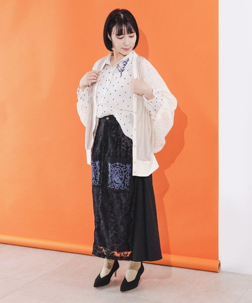 iS ScoLar（イズスカラー）の「542202：シャーリングドットor無地 シアーシャツ（シャツ/ブラウス・レディース・パープル/ネイビー/ブラック/アイボリー・M）」の18枚目の写真