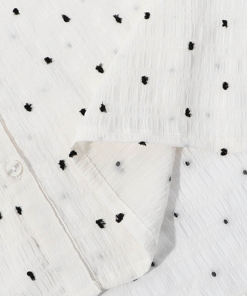 iS ScoLar（イズスカラー）の「542202：シャーリングドットor無地 シアーシャツ（シャツ/ブラウス・レディース・パープル/ネイビー/ブラック/アイボリー・M）」の7枚目の写真