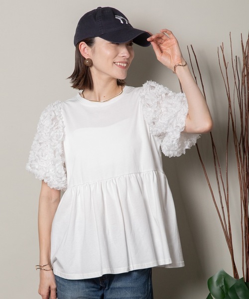 MHBG TOKYO(エムエイチビージートーキョー)の「袖チュール フリルデザインTEE(Tシャツ/カットソー・レディース・ブラック/アイボリー・FREE)」の20枚目の写真