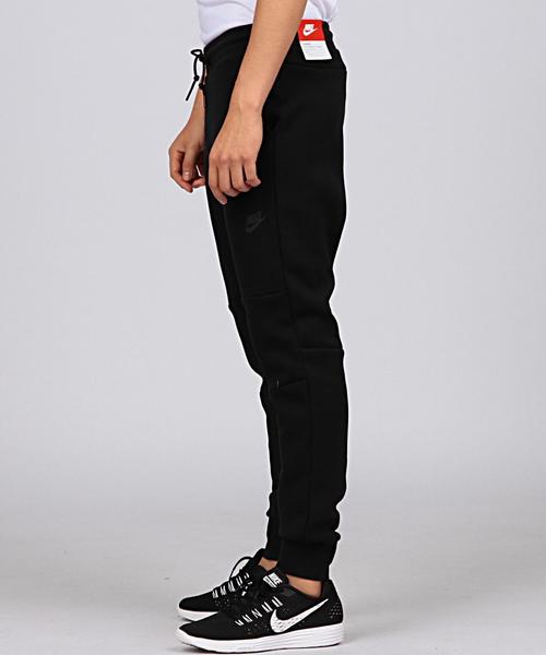NIKE(ナイキ)の「NIKE(ナイキ) テックフリース1.0 ロングパンツ BLACK(その他パンツ・メンズ・ブラック・SMALL/LARGE/MEDIUM/X-LARGE)」の7枚目の写真