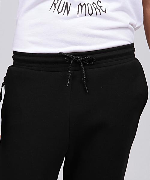 NIKE(ナイキ)の「NIKE(ナイキ) テックフリース1.0 ロングパンツ BLACK(その他パンツ・メンズ・ブラック・SMALL/LARGE/MEDIUM/X-LARGE)」の9枚目の写真