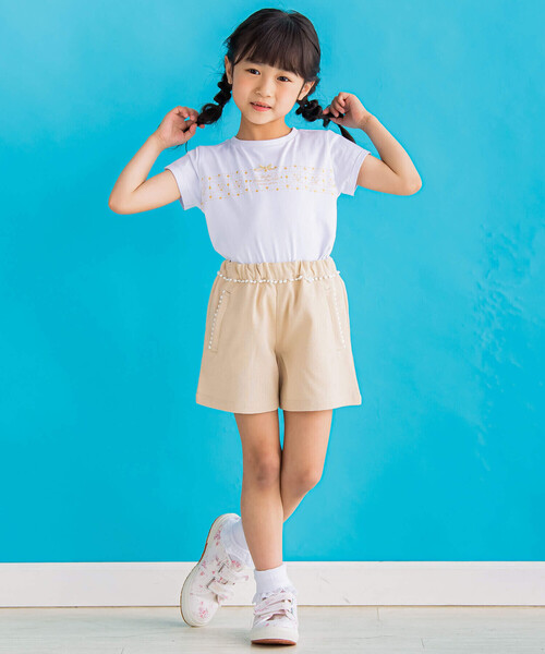BeBe Petits Pois Vert(ベベプチポワヴェール)の「【店舗限定】無地ツイードポンポンつきキュロット(95~150cm)(その他パンツ・キッズ・ネイビー/ベージュ・120cm/130cm/140cm/100cm/150cm/110cm/95cm)」の17枚目の写真