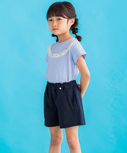 BeBe Petits Pois Vert(ベベプチポワヴェール)の「【店舗限定】無地ツイードポンポンつきキュロット(95~150cm)(その他パンツ・キッズ・ネイビー/ベージュ・120cm/130cm/140cm/100cm/150cm/110cm/95cm)」の21枚目の写真