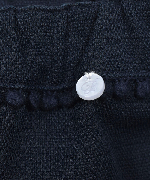 BeBe Petits Pois Vert(ベベプチポワヴェール)の「【店舗限定】無地ツイードポンポンつきキュロット(95~150cm)(その他パンツ・キッズ・ネイビー/ベージュ・120cm/130cm/140cm/100cm/150cm/110cm/95cm)」の14枚目の写真