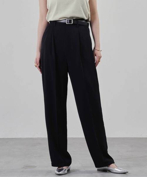 1chaku.（イッチャク）の「ハイウエストスラックスパンツ（スラックス・レディース・ダークグリーン/ブルー/ミント/チャコール/グレイッシュベージュ/ブラック/アイボリー/ピンク・マルチサイズ）」の3枚目の写真