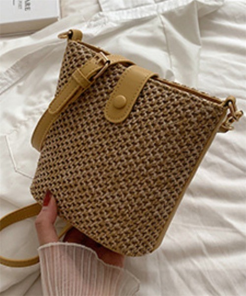 Ritzy(リッツィー)の「5色展開 ストローかご ショルダーバッグ(ショルダーバッグ・レディース・ブラック/ブラウン/ホワイト/グリーン/イエロー・FREE)」の11枚目の写真