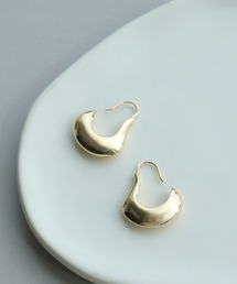プックリドロップフックピアス