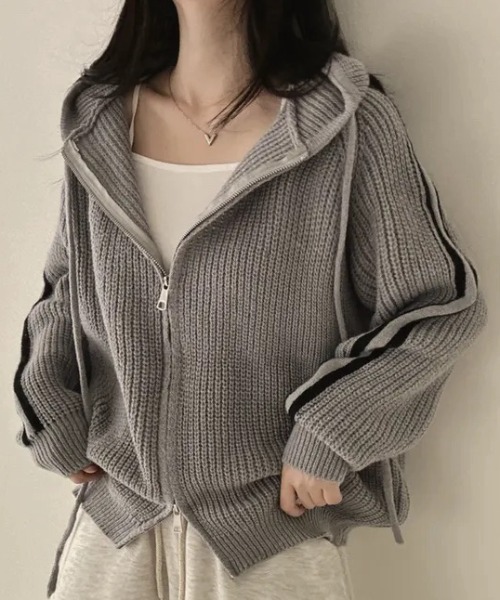 DIAVEL(ディアベル)の「袖ライン入りニットカーディガン/クルートラックニットフード付パーカー(ニット/セーター・レディース・アイボリー/モカ/グレー/ブラック・M)」の10枚目の写真