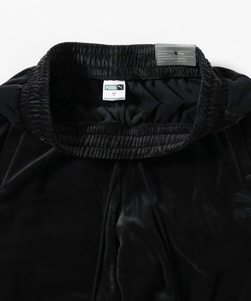 PUMA（プーマ）の「PUMA / T7 オーバーサイズ ベロア トラックパンツ（その他パンツ・メンズ・ブラック・MEDIUM/LARGE/X-LARGE）」の6枚目の写真
