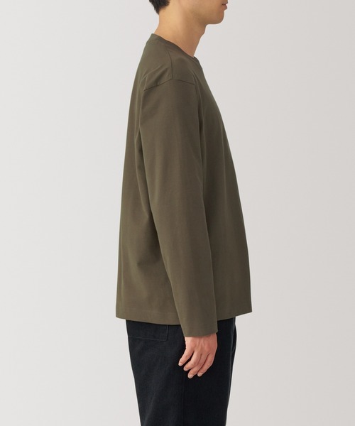 無印良品(ムジルシリョウヒン)の「紳士 起毛クルーネック長袖Tシャツ(Tシャツ/カットソー・メンズ・カーキ/ブラック/オレンジ系/ホワイト/ネイビー/ブルー系・XL/L/M/S)」の20枚目の写真