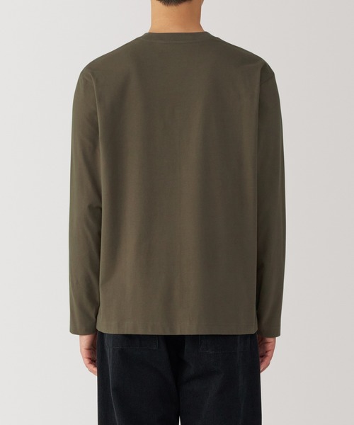 無印良品(ムジルシリョウヒン)の「紳士 起毛クルーネック長袖Tシャツ(Tシャツ/カットソー・メンズ・カーキ/ブラック/オレンジ系/ホワイト/ネイビー/ブルー系・XL/L/M/S)」の21枚目の写真