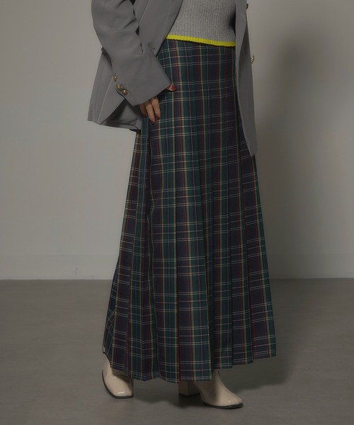 MAISON BREEZE reveur(メゾンブリーズレヴール)の「【MAISON BREEZE reveur】Tartan check pleated long skirt タータンチェック プリーツロングスカート XNN(スカート・レディース・レッド/ネイビー・FREE)」の2枚目の写真